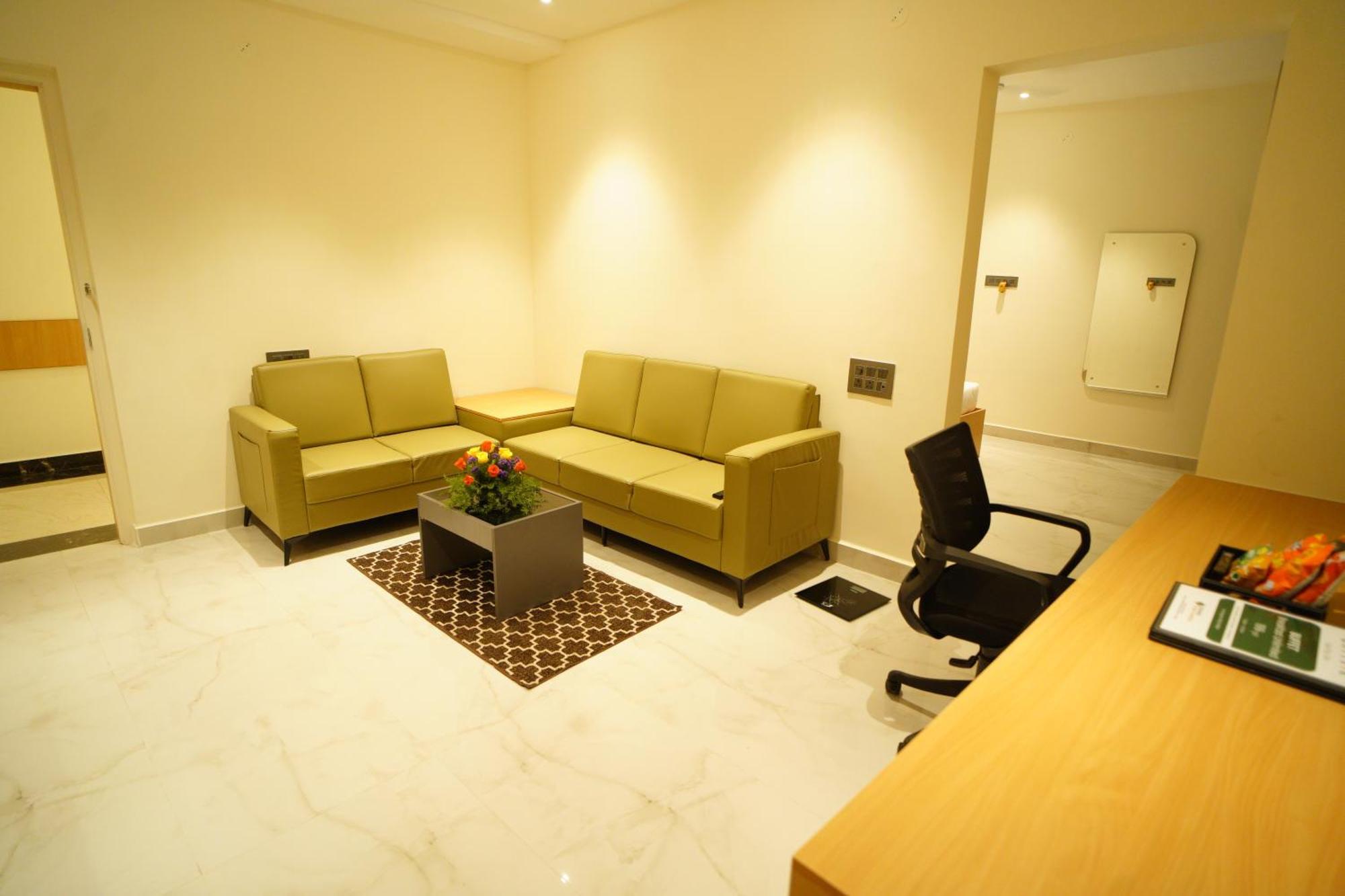 Emerald Urban Comforts Mysore Esterno foto